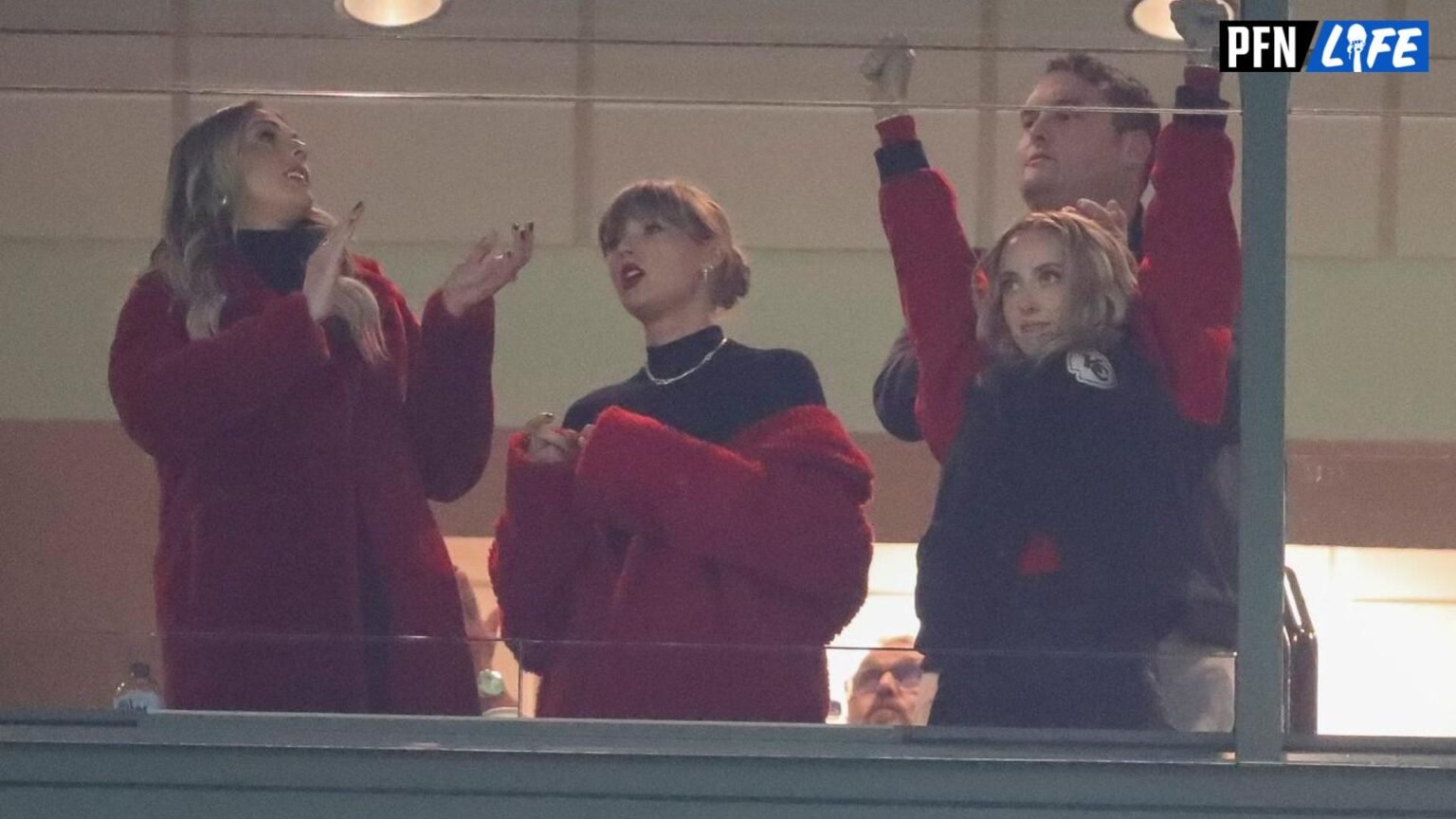 Is Taylor Swift At The Raiders Vs. Chiefs Game Today? Details Of Singer ...