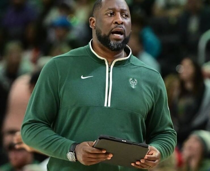 Bucks Fire First-Year Head Coach Adrian Griffin After 43 Games – Bonus ...